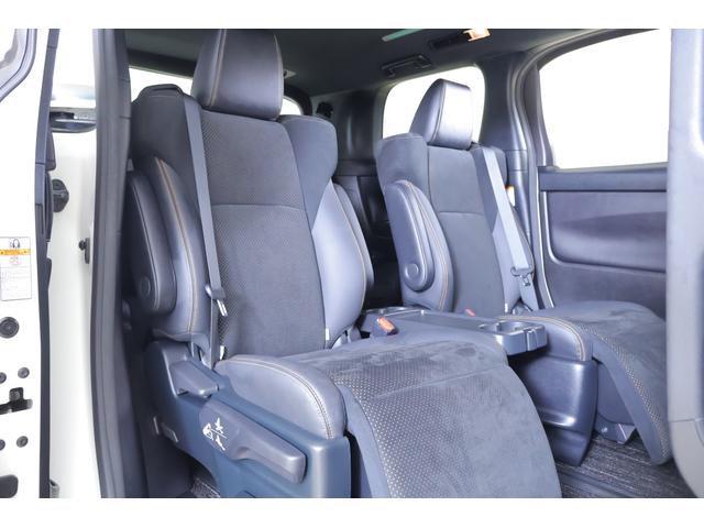 アルファード 2.5S タイプゴールド 衝突被害軽減ブレーキ 9型DAナビ 地デジTV バックカメラ 後席モニター スマートキー ETC2.0 レーダークルーズ オートハイビーム 車線逸脱警報 クリアランスソナー 両側電動ドア ドラレコ パワーバックドア 3眼LEDライト(40枚目)