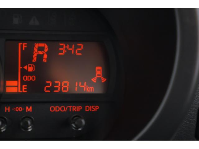 パッソ Ｘ　ＬパッケージＳ　衝突被害軽減ブレーキ　純正ＳＤナビ　地デジＴＶ　バックカメラ　スマートキー　ＥＴＣ　オートハイビーム　車線逸脱警報　コーナーセンサー　先行車発進告知機能　ドライブレコーダー　Ｂｌｕｅｔｏｏｔｈ接続　アイドリングストップ　横滑り防止装置（17枚目）