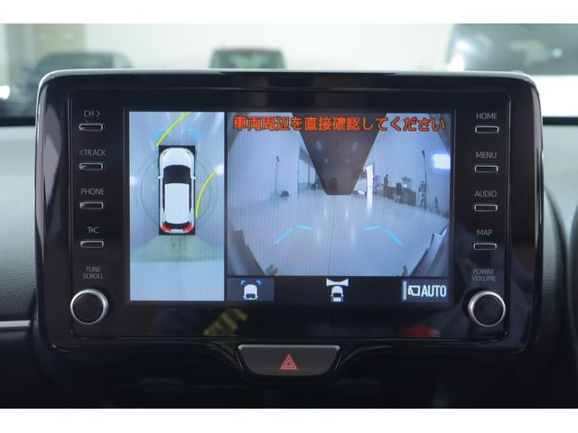 ヤリスクロス ハイブリッドＺ　アドベンチャー　衝突被害軽減ブレーキ　ＢＳＭ　純正８インチＤＡナビ　地デジＴＶ　全周囲カメラ　ＥＴＣ２．０　レーダークルーズ　車線逸脱警報　クリアランスソナー　シートヒーター　ステアリングヒーター　前後ドラレコ　ＬＥＤヘッドライト　ワンオーナー（16枚目）