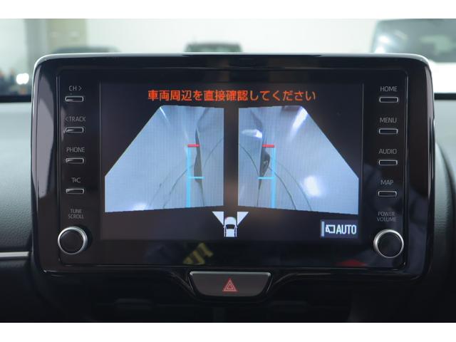 ヤリスクロス ハイブリッドＺ　アドベンチャー　衝突被害軽減ブレーキ　ＢＳＭ　純正８インチＤＡナビ　地デジＴＶ　全周囲カメラ　ＥＴＣ２．０　レーダークルーズ　車線逸脱警報　クリアランスソナー　シートヒーター　ステアリングヒーター　前後ドラレコ　ＬＥＤヘッドライト　ワンオーナー（17枚目）