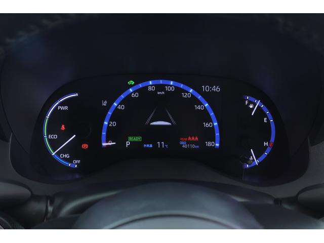 ヤリスクロス ハイブリッドＺ　アドベンチャー　衝突被害軽減ブレーキ　ＢＳＭ　純正８インチＤＡナビ　地デジＴＶ　全周囲カメラ　ＥＴＣ２．０　レーダークルーズ　車線逸脱警報　クリアランスソナー　シートヒーター　ステアリングヒーター　前後ドラレコ　ＬＥＤヘッドライト　ワンオーナー（19枚目）