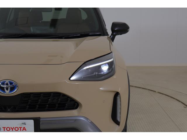 ヤリスクロス ハイブリッドＺ　アドベンチャー　衝突被害軽減ブレーキ　ＢＳＭ　純正８インチＤＡナビ　地デジＴＶ　全周囲カメラ　ＥＴＣ２．０　レーダークルーズ　車線逸脱警報　クリアランスソナー　シートヒーター　ステアリングヒーター　前後ドラレコ　ＬＥＤヘッドライト　ワンオーナー（50枚目）