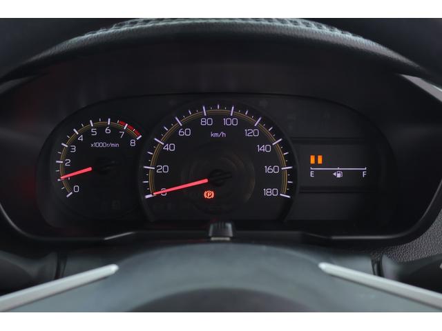 ルーミー Ｇ　衝突被害軽減ブレーキ　純正ＳＤナビ　地デジＴＶ　バックカメラ　オートハイビーム　車線逸脱警報　スマートキー　ＥＴＣ　コーナーセンサー　両側電動ドア　ＬＥＤヘッドライト　Ｂｌｕｅｔｏｏｔｈ接続　シートヒーター　前後ドラレコ　横滑防止装置　ワンオーナー（16枚目）