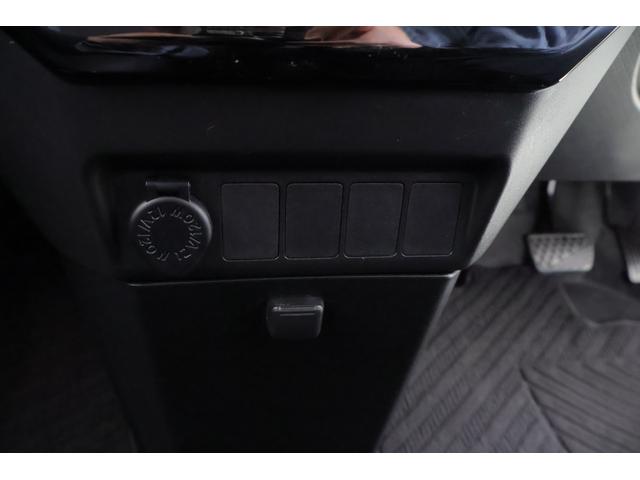 ルーミー カスタムＧ－Ｔ　衝突被害軽減ブレーキ　純正９型ナビ地デジＴＶ　バックカメラ　スマートキー　ＥＴＣ　レーダークルーズ　車線逸脱警報　オートハイビーム　コーナーセンサー　両側電動ドア　前後ドラレコ　ＬＥＤヘッドライト　Ｂｌｕｅｔｏｏｔｈ接続　純正アルミ　横滑防止装置（30枚目）