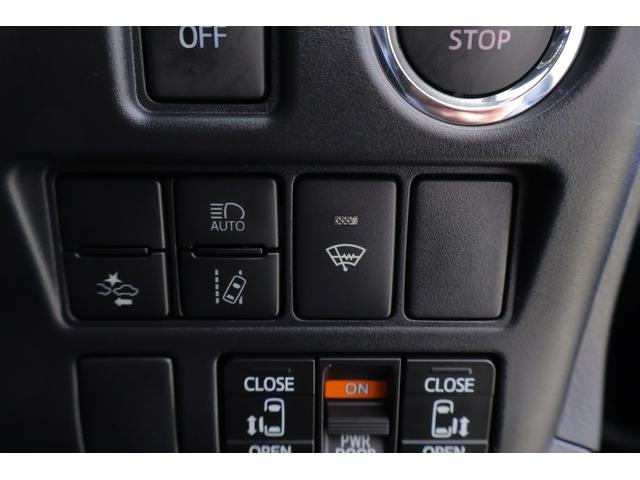 エスクァイア Gi 4WD 衝突被害軽減ブレーキ 純正10型ナビ地デジTV バックカメラ 後席モニター スマートキー ETC クルコン 両側電動ドア オートハイビーム 車線逸脱警報 クリアランスソナー シートヒーター ドラレコ Bluetooth接続 LEDヘッドライト(26枚目)