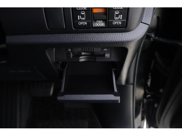 エスクァイア Gi 4WD 衝突被害軽減ブレーキ 純正10型ナビ地デジTV バックカメラ 後席モニター スマートキー ETC クルコン 両側電動ドア オートハイビーム 車線逸脱警報 クリアランスソナー シートヒーター ドラレコ Bluetooth接続 LEDヘッドライト(29枚目)