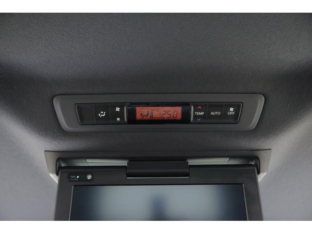 エスクァイア Gi 4WD 衝突被害軽減ブレーキ 純正10型ナビ地デジTV バックカメラ 後席モニター スマートキー ETC クルコン 両側電動ドア オートハイビーム 車線逸脱警報 クリアランスソナー シートヒーター ドラレコ Bluetooth接続 LEDヘッドライト(33枚目)