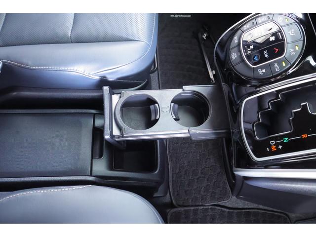 エスクァイア Gi 4WD 衝突被害軽減ブレーキ 純正10型ナビ地デジTV バックカメラ 後席モニター スマートキー ETC クルコン 両側電動ドア オートハイビーム 車線逸脱警報 クリアランスソナー シートヒーター ドラレコ Bluetooth接続 LEDヘッドライト(36枚目)