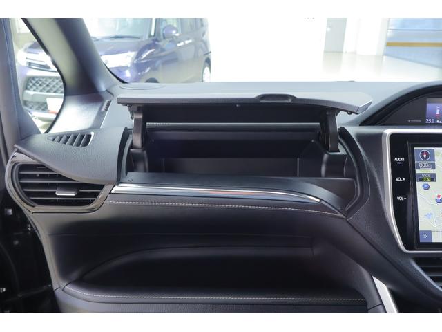 エスクァイア Gi 4WD 衝突被害軽減ブレーキ 純正10型ナビ地デジTV バックカメラ 後席モニター スマートキー ETC クルコン 両側電動ドア オートハイビーム 車線逸脱警報 クリアランスソナー シートヒーター ドラレコ Bluetooth接続 LEDヘッドライト(38枚目)