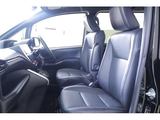 エスクァイア Gi 4WD 衝突被害軽減ブレーキ 純正10型ナビ地デジTV バックカメラ 後席モニター スマートキー ETC クルコン 両側電動ドア オートハイビーム 車線逸脱警報 クリアランスソナー シートヒーター ドラレコ Bluetooth接続 LEDヘッドライト(41枚目)