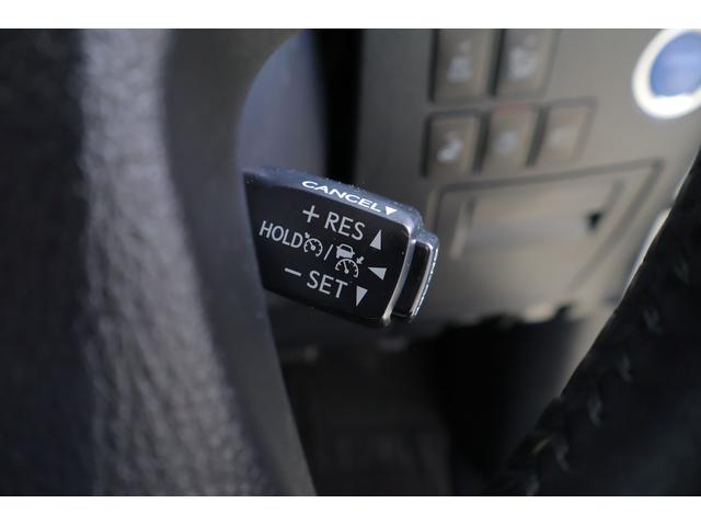 アルファードハイブリッド Ｇ　Ｆパッケージ　４ＷＤ　サンルーフ　衝突被害軽減ブレーキ　ＪＢＬプレミアムナビ　地デジＴＶ　全周囲カメラ　１２．１インチリアエンター　ＢＳＭ　レーダークルーズ　車線逸脱警報　ＥＴＣ２．０　クリアランスソナー　本革　シートヒーター＆クール　パワーバックドア（24枚目）