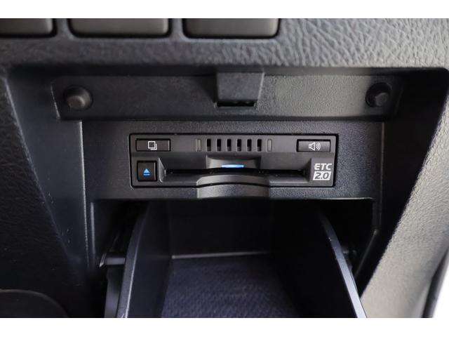 アルファードハイブリッド Ｇ　Ｆパッケージ　４ＷＤ　サンルーフ　衝突被害軽減ブレーキ　ＪＢＬプレミアムナビ　地デジＴＶ　全周囲カメラ　１２．１インチリアエンター　ＢＳＭ　レーダークルーズ　車線逸脱警報　ＥＴＣ２．０　クリアランスソナー　本革　シートヒーター＆クール　パワーバックドア（30枚目）