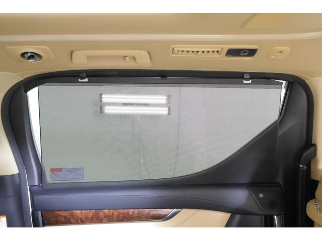 アルファードハイブリッド Ｇ　Ｆパッケージ　４ＷＤ　サンルーフ　衝突被害軽減ブレーキ　ＪＢＬプレミアムナビ　地デジＴＶ　全周囲カメラ　１２．１インチリアエンター　ＢＳＭ　レーダークルーズ　車線逸脱警報　ＥＴＣ２．０　クリアランスソナー　本革　シートヒーター＆クール　パワーバックドア（53枚目）