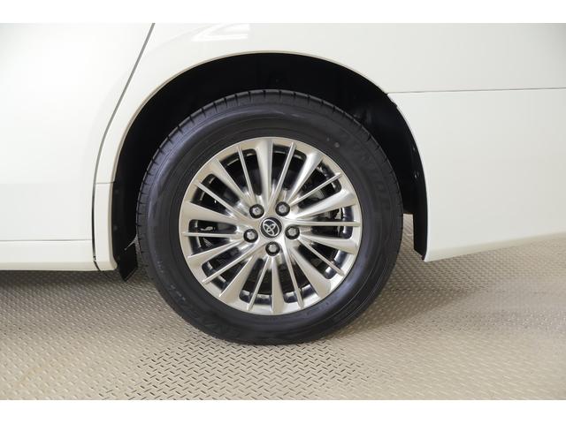 アルファードハイブリッド Ｇ　Ｆパッケージ　４ＷＤ　サンルーフ　衝突被害軽減ブレーキ　ＪＢＬプレミアムナビ　地デジＴＶ　全周囲カメラ　１２．１インチリアエンター　ＢＳＭ　レーダークルーズ　車線逸脱警報　ＥＴＣ２．０　クリアランスソナー　本革　シートヒーター＆クール　パワーバックドア（67枚目）