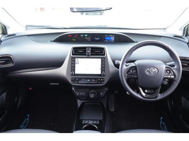 プリウス Sツーリングセレクション・ブラックエディション 前後ドラレコ 衝突被害軽減ブレーキ レーダークルーズ 車線逸脱警報 8インチDAナビ地デジTV 全周囲カメラ ETC2.0 レーダークルーズ 車線逸脱警報 クリアランスソナー シートヒーター AC100V1500W(12枚目)