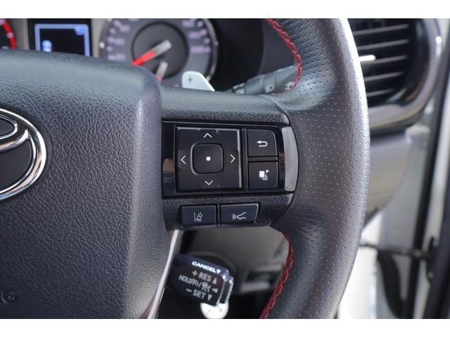 ハイラックス Ｚ　ＧＲスポーツ　４ＷＤ　衝突被害軽減ブレーキ　パドルシフト　８インチＤＡナビ　全周囲カメラ　レーダークルーズ　スマートキー　クリアランスソナー　車線逸脱警報　パワーシート　オートＬＳＤ　リアデフロック　ＬＥＤヘッドライト　横滑り防止装置　ワンオーナー（23枚目）