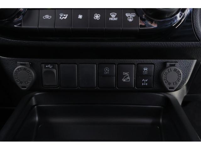 ハイラックス Ｚ　ＧＲスポーツ　４ＷＤ　衝突被害軽減ブレーキ　パドルシフト　８インチＤＡナビ　全周囲カメラ　レーダークルーズ　スマートキー　クリアランスソナー　車線逸脱警報　パワーシート　オートＬＳＤ　リアデフロック　ＬＥＤヘッドライト　横滑り防止装置　ワンオーナー（29枚目）