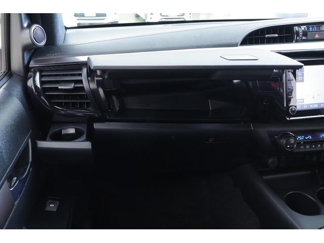 ハイラックス Ｚ　ＧＲスポーツ　４ＷＤ　衝突被害軽減ブレーキ　パドルシフト　８インチＤＡナビ　全周囲カメラ　レーダークルーズ　スマートキー　クリアランスソナー　車線逸脱警報　パワーシート　オートＬＳＤ　リアデフロック　ＬＥＤヘッドライト　横滑り防止装置　ワンオーナー（33枚目）