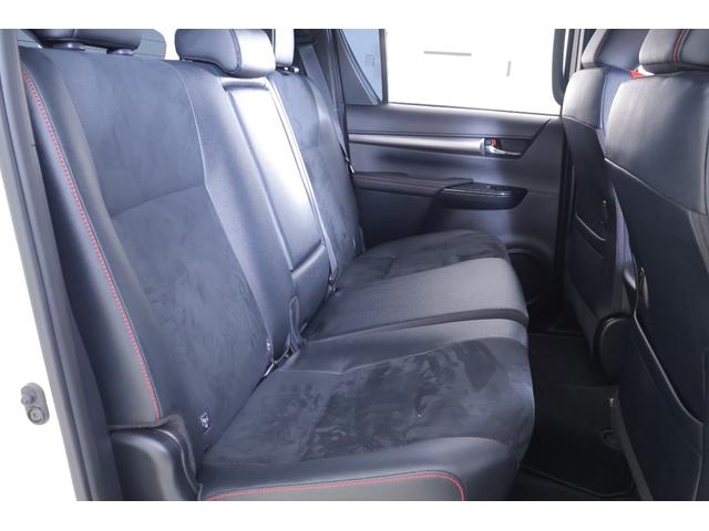 ハイラックス Ｚ　ＧＲスポーツ　４ＷＤ　衝突被害軽減ブレーキ　パドルシフト　８インチＤＡナビ　全周囲カメラ　レーダークルーズ　スマートキー　クリアランスソナー　車線逸脱警報　パワーシート　オートＬＳＤ　リアデフロック　ＬＥＤヘッドライト　横滑り防止装置　ワンオーナー（40枚目）