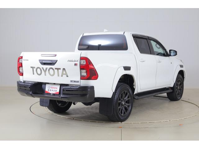 ハイラックス Ｚ　ＧＲスポーツ　４ＷＤ　衝突被害軽減ブレーキ　パドルシフト　８インチＤＡナビ　全周囲カメラ　レーダークルーズ　スマートキー　クリアランスソナー　車線逸脱警報　パワーシート　オートＬＳＤ　リアデフロック　ＬＥＤヘッドライト　横滑り防止装置　ワンオーナー（45枚目）