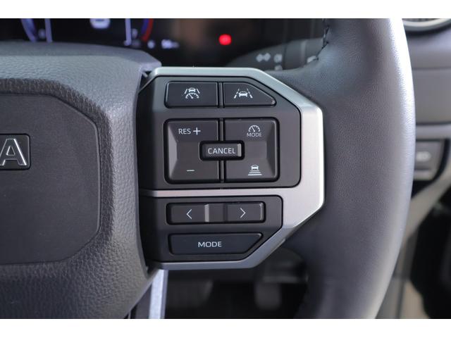 ランドクルーザー250 VX 4WD 丸目LEDヘッドライト 衝突被害軽減ブレーキ サンルーフ 12.3インチDA 地デジTV 全周囲カメラ BSM レーダークルーズ 車線逸脱警報 クリアランスソナー デジタルミラー 前後ドラレコ 本革 シートヒーター&クール パワーバックドア(26枚目)