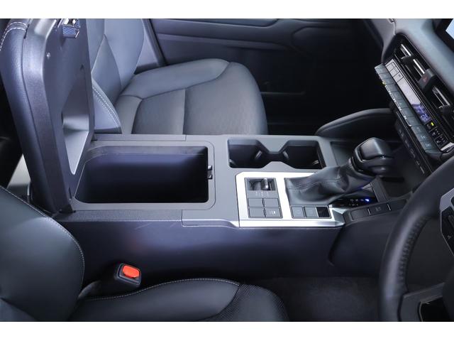 ランドクルーザー250 VX 4WD 丸目LEDヘッドライト 衝突被害軽減ブレーキ サンルーフ 12.3インチDA 地デジTV 全周囲カメラ BSM レーダークルーズ 車線逸脱警報 クリアランスソナー デジタルミラー 前後ドラレコ 本革 シートヒーター&クール パワーバックドア(39枚目)