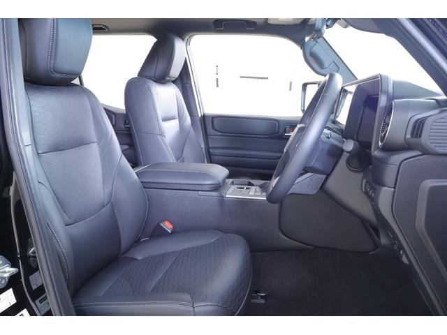 ランドクルーザー250 VX 4WD 丸目LEDヘッドライト 衝突被害軽減ブレーキ サンルーフ 12.3インチDA 地デジTV 全周囲カメラ BSM レーダークルーズ 車線逸脱警報 クリアランスソナー デジタルミラー 前後ドラレコ 本革 シートヒーター&クール パワーバックドア(41枚目)