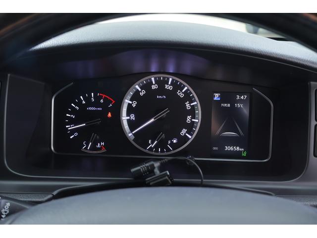 ハイエースバン スーパーGLダークプライムII 4WD 衝突被害軽減ブレーキ SDナビ地デジTV 全周囲カメラ 後席モニター スマートキー ETC オートハイビーム 車線逸脱警報 クリアランスソナー 前後ドラレコ デジタルミラー AC100V電源 純正アルミ LEDヘッドライト(18枚目)