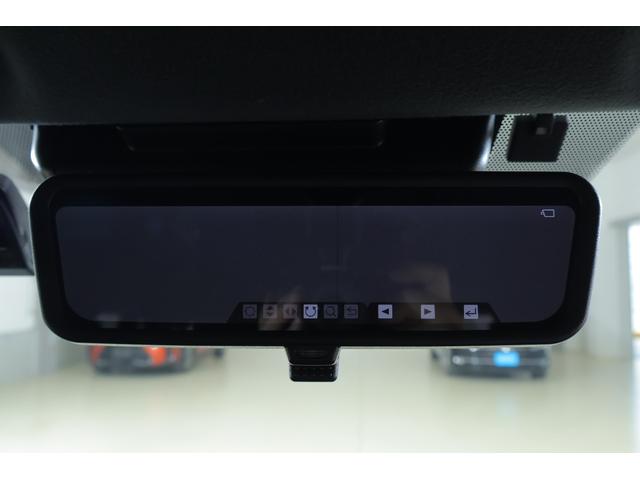 ハイエースバン スーパーGLダークプライムII 4WD 衝突被害軽減ブレーキ SDナビ地デジTV 全周囲カメラ 後席モニター スマートキー ETC オートハイビーム 車線逸脱警報 クリアランスソナー 前後ドラレコ デジタルミラー AC100V電源 純正アルミ LEDヘッドライト(32枚目)