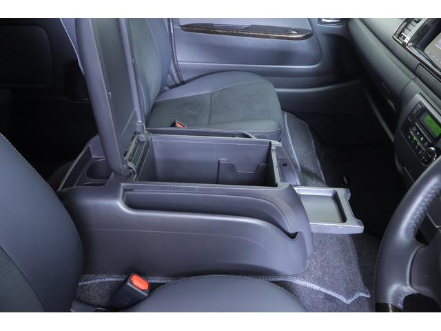 ハイエースバン スーパーGLダークプライムII 4WD 衝突被害軽減ブレーキ SDナビ地デジTV 全周囲カメラ 後席モニター スマートキー ETC オートハイビーム 車線逸脱警報 クリアランスソナー 前後ドラレコ デジタルミラー AC100V電源 純正アルミ LEDヘッドライト(37枚目)