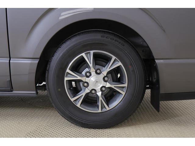 ハイエースバン スーパーGLダークプライムII 4WD 衝突被害軽減ブレーキ SDナビ地デジTV 全周囲カメラ 後席モニター スマートキー ETC オートハイビーム 車線逸脱警報 クリアランスソナー 前後ドラレコ デジタルミラー AC100V電源 純正アルミ LEDヘッドライト(54枚目)