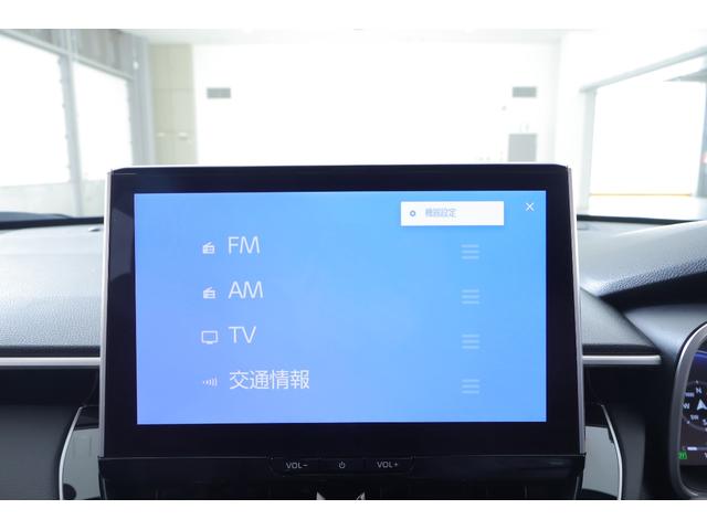 カローラクロス ハイブリッド　Ｚ　衝突被害軽減ブレーキ　１０．５インチＤＡ　地デジＴＶ　全周囲カメラ　ＥＴＣ　レーダークルーズ　車線逸脱警報　クリアランスソナー　シートヒーター　ＢＳＭ　前後ドラレコ　ＬＥＤヘッドライト　ＡＣ１００Ｖ－１５００Ｗ　パワーバックドア　ワンオーナー（19枚目）