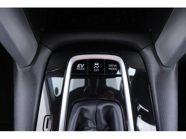 カローラクロス ハイブリッド　Ｚ　衝突被害軽減ブレーキ　１０．５インチＤＡ　地デジＴＶ　全周囲カメラ　ＥＴＣ　レーダークルーズ　車線逸脱警報　クリアランスソナー　シートヒーター　ＢＳＭ　前後ドラレコ　ＬＥＤヘッドライト　ＡＣ１００Ｖ－１５００Ｗ　パワーバックドア　ワンオーナー（30枚目）