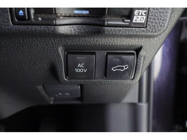 カローラクロス ハイブリッド　Ｚ　衝突被害軽減ブレーキ　１０．５インチＤＡ　地デジＴＶ　全周囲カメラ　ＥＴＣ　レーダークルーズ　車線逸脱警報　クリアランスソナー　シートヒーター　ＢＳＭ　前後ドラレコ　ＬＥＤヘッドライト　ＡＣ１００Ｖ－１５００Ｗ　パワーバックドア　ワンオーナー（34枚目）