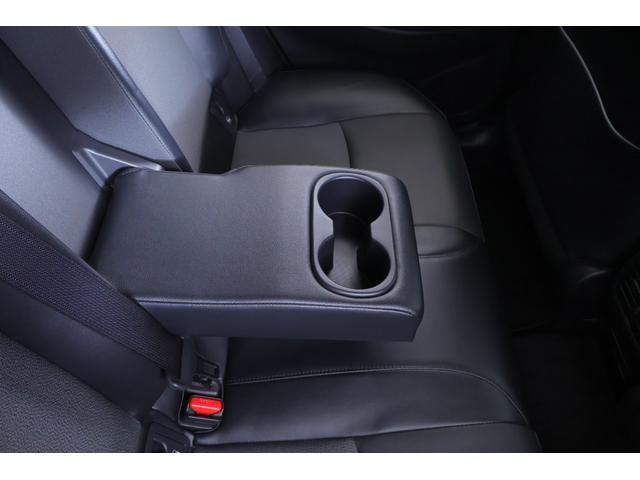 カローラクロス ハイブリッド　Ｚ　衝突被害軽減ブレーキ　１０．５インチＤＡ　地デジＴＶ　全周囲カメラ　ＥＴＣ　レーダークルーズ　車線逸脱警報　クリアランスソナー　シートヒーター　ＢＳＭ　前後ドラレコ　ＬＥＤヘッドライト　ＡＣ１００Ｖ－１５００Ｗ　パワーバックドア　ワンオーナー（44枚目）