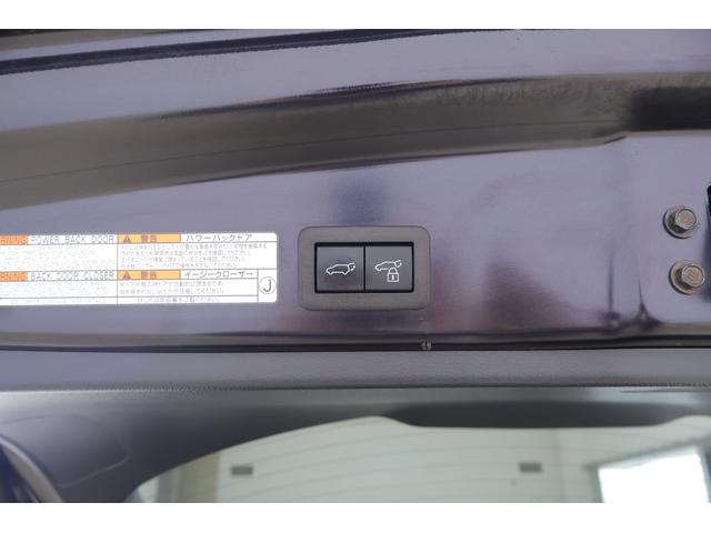 カローラクロス ハイブリッド　Ｚ　衝突被害軽減ブレーキ　１０．５インチＤＡ　地デジＴＶ　全周囲カメラ　ＥＴＣ　レーダークルーズ　車線逸脱警報　クリアランスソナー　シートヒーター　ＢＳＭ　前後ドラレコ　ＬＥＤヘッドライト　ＡＣ１００Ｖ－１５００Ｗ　パワーバックドア　ワンオーナー（49枚目）