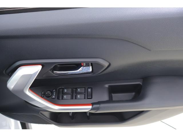 ライズ Ｚ　衝突被害軽減ブレーキ　レーダークルーズ　純正ＳＤナビ　地デジＴＶ　全周囲カメラ　スマートキー　ＥＴＣ　オートハイビーム　車線逸脱警報　コーナーセンサー　シートヒーター　ドラレコ　先行車発進告知機能　ＬＥＤヘッドライト　純正アルミ　横滑り防止装置（36枚目）