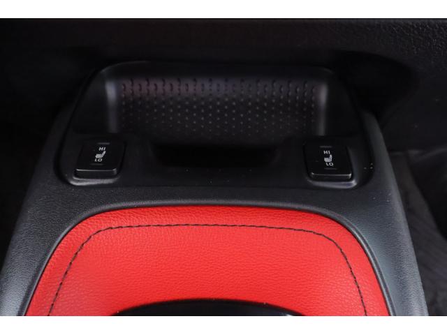 カローラスポーツ ハイブリッドＧ　Ｚ　衝突被害軽減ブレーキ　レーダークルーズ　純正９インチＤＡ　バックカメラ　ＢＳＭ　スマートキー　ＥＴＣ２．０　クリアランスソナー　車線逸脱警報　オートハイビーム　シートヒーター　ステアリングヒーター　ドラレコ　ＬＥＤヘッドライト　横滑防止装置（24枚目）