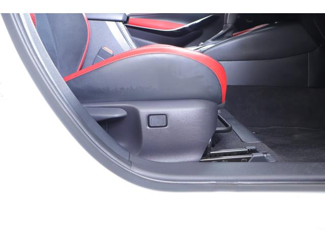 カローラスポーツ ハイブリッドＧ　Ｚ　衝突被害軽減ブレーキ　レーダークルーズ　純正９インチＤＡ　バックカメラ　ＢＳＭ　スマートキー　ＥＴＣ２．０　クリアランスソナー　車線逸脱警報　オートハイビーム　シートヒーター　ステアリングヒーター　ドラレコ　ＬＥＤヘッドライト　横滑防止装置（37枚目）