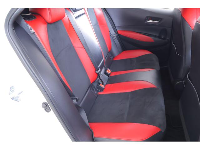 カローラスポーツ ハイブリッドＧ　Ｚ　衝突被害軽減ブレーキ　レーダークルーズ　純正９インチＤＡ　バックカメラ　ＢＳＭ　スマートキー　ＥＴＣ２．０　クリアランスソナー　車線逸脱警報　オートハイビーム　シートヒーター　ステアリングヒーター　ドラレコ　ＬＥＤヘッドライト　横滑防止装置（39枚目）