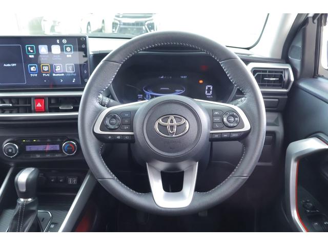 ライズ Ｚ　衝突被害軽減ブレーキ　レーダークルーズ　純正９インチＤＡ　地デジＴＶ　全周囲カメラ　スマートキー　オートハイビーム　車線逸脱警報　コーナーセンサー　シートヒーター　前後ドラレコ　先行車発進告知機能　Ｂｌｕｅｔｏｏｔｈ接続　ＬＥＤヘッドライト　横滑り防止装置（13枚目）