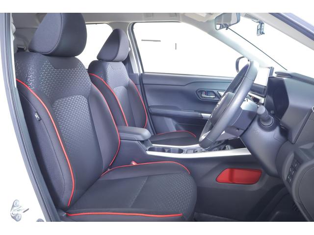 ライズ Ｚ　衝突被害軽減ブレーキ　レーダークルーズ　純正９インチＤＡ　地デジＴＶ　全周囲カメラ　スマートキー　オートハイビーム　車線逸脱警報　コーナーセンサー　シートヒーター　前後ドラレコ　先行車発進告知機能　Ｂｌｕｅｔｏｏｔｈ接続　ＬＥＤヘッドライト　横滑り防止装置（35枚目）