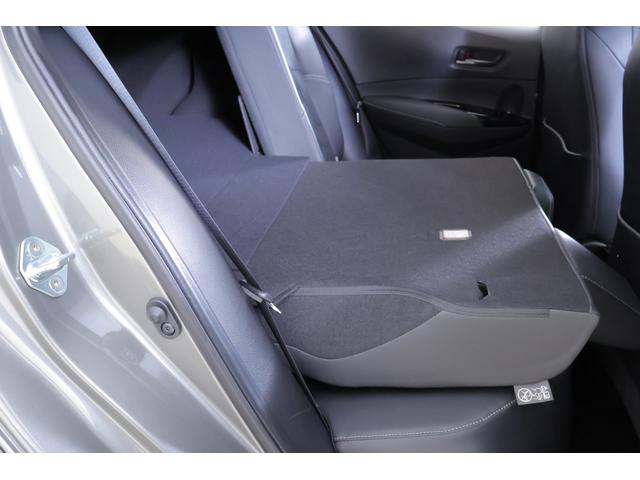 ＲＺ　４ＷＤ　６速ＭＴ　衝突被害軽減ブレーキ　レーダークルーズ　ＢＳＭ　１０．５インチＤＡナビ　地デジＴＶ　バックカメラ　車線逸脱警報　クリアランスソナー　シートヒーター　ステアリングヒーター　ドラレコ（画像37）