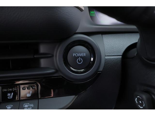 ＲＳ　ＰＨＥＶ　４ＷＤ　１２．３型ＤＡナビ地デジ　全周囲カメラ　ＢＳＭ　衝突被害軽減ブレーキ　レーダークルーズ　車線逸脱警報　クリアランスソナー　前後ドラレコ　本革　シートヒーター＆クール　当社試乗車（画像23）