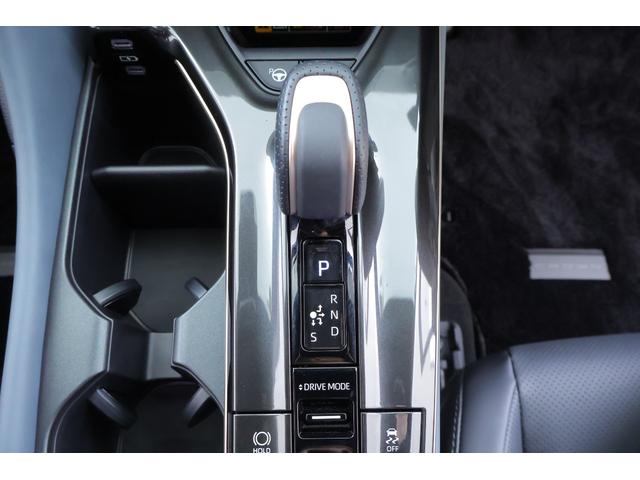 ＲＳ　ＰＨＥＶ　４ＷＤ　１２．３型ＤＡナビ地デジ　全周囲カメラ　ＢＳＭ　衝突被害軽減ブレーキ　レーダークルーズ　車線逸脱警報　クリアランスソナー　前後ドラレコ　本革　シートヒーター＆クール　当社試乗車（画像27）