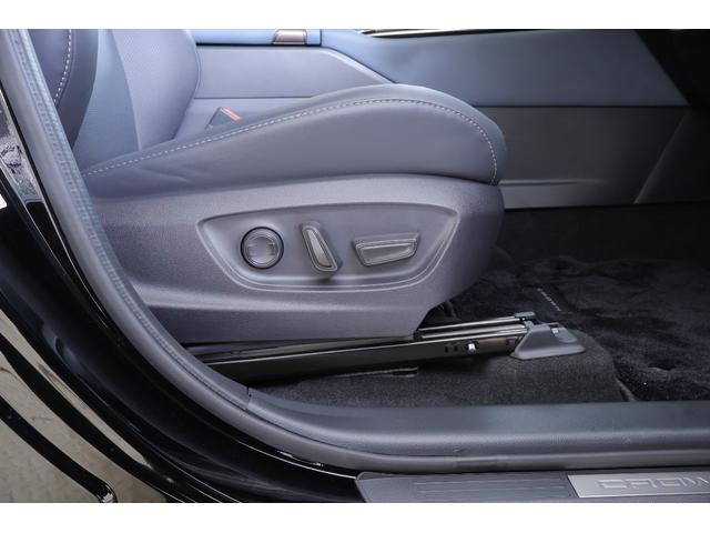ＲＳ　ＰＨＥＶ　４ＷＤ　１２．３型ＤＡナビ地デジ　全周囲カメラ　ＢＳＭ　衝突被害軽減ブレーキ　レーダークルーズ　車線逸脱警報　クリアランスソナー　前後ドラレコ　本革　シートヒーター＆クール　当社試乗車（画像40）