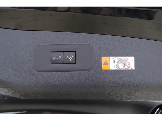 ＲＳ　ＰＨＥＶ　４ＷＤ　１２．３型ＤＡナビ地デジ　全周囲カメラ　ＢＳＭ　衝突被害軽減ブレーキ　レーダークルーズ　車線逸脱警報　クリアランスソナー　前後ドラレコ　本革　シートヒーター＆クール　当社試乗車（画像50）
