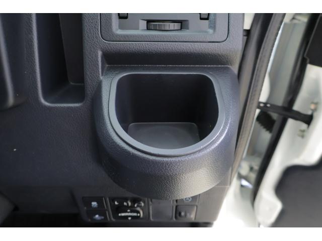 ＧＬ　衝突被害軽減ブレーキ　純正ＳＤナビＴＶ　バックカメラ　車線逸脱警報　オートハイビーム　ＥＴＣ２．０　前後ドラレコ　電動格納ミラー　先行車発進告知機能　キーレス　ＬＥＤヘッドライト　横滑り防止装置（画像21）