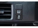 ＺＳ　衝突被害軽減ブレーキ　純正９インチナビ　地デジＴＶ　バックカメラ　スマートキー　ＥＴＣ　クルコン　オートハイビーム　車線逸脱警報　クリアランスソナー　ＬＥＤライト　先行車発進お知らせ機能　Ｂｌｕｅｔｏｏｔｈ接続　横滑り防止装置　純正アルミ　ワンオーナー（30枚目）
