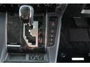 ＳＲ　４ＷＤ　衝突被害軽減ブレーキ　９インチＤＡナビ地デジ　バックカメラ　後席モニター　ＢＳＭ　レーダークルーズ　車線逸脱警報　クリアランスソナー　デジタルミラー　ＥＴＣ　シートヒーター＆クール　両側電動ドア　ドラレコ　パワーバックドア　３眼ＬＥＤライト（26枚目）